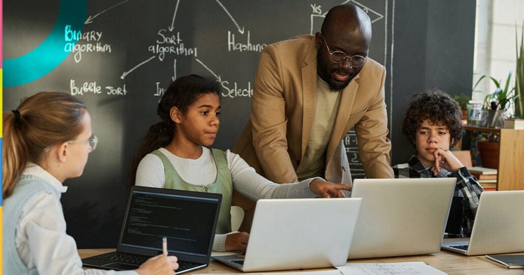 Empreendedorismo nas escolas: inspirar protagonismo nos alunos