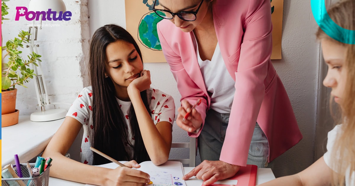 Feedback construtivo para alunos