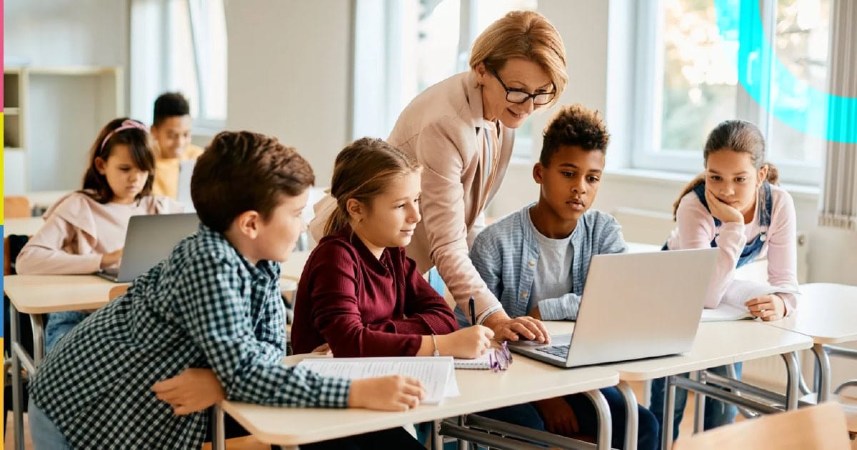 Orientações para gestores e professores