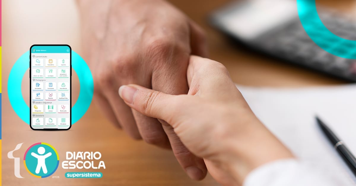 O uso inteligente da tecnologia do supersistema Diário Escola, mantém a relação com as famílias