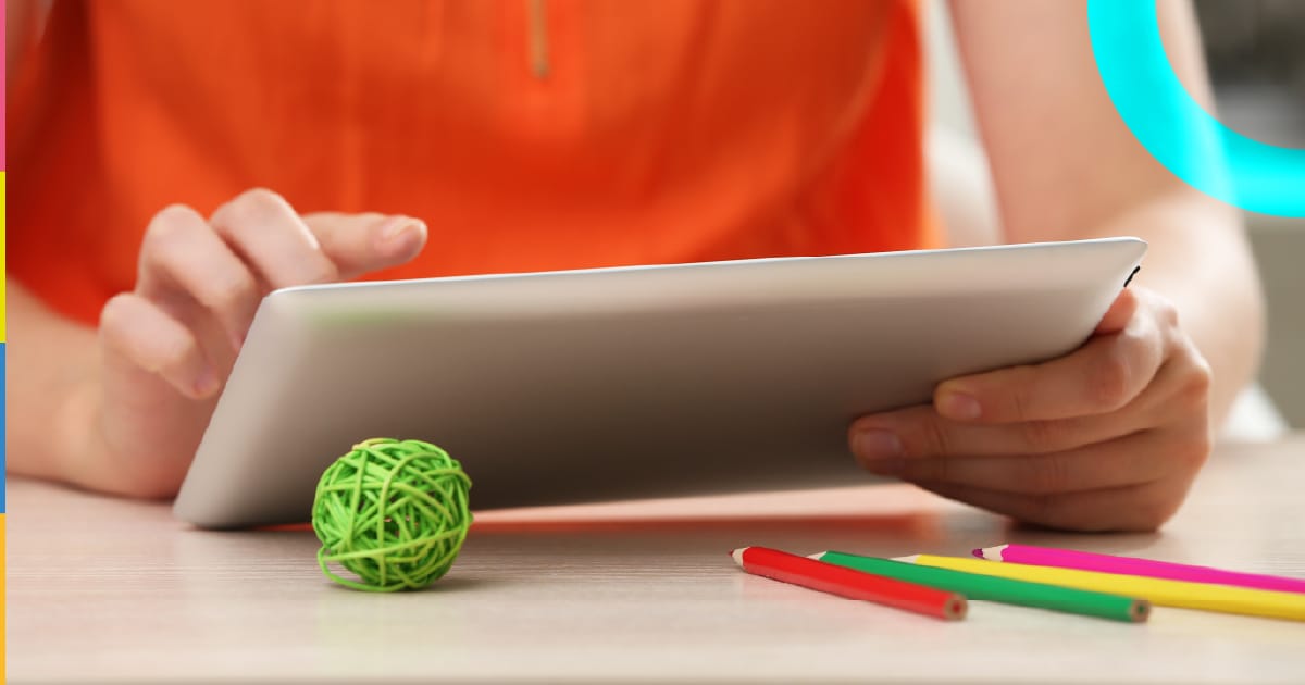 Múltiplos canais de comunicação escolar