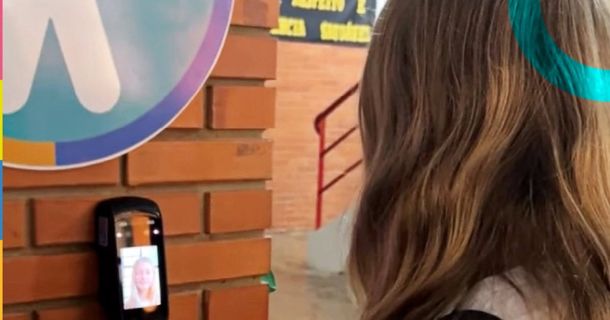 Como implantar tecnologia na educação pública