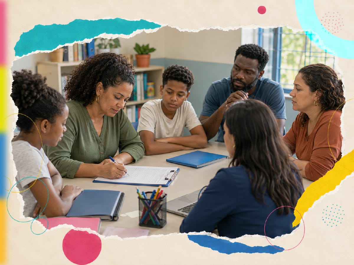 Diretora registra ocorrência de violência escolar em ata assinada.