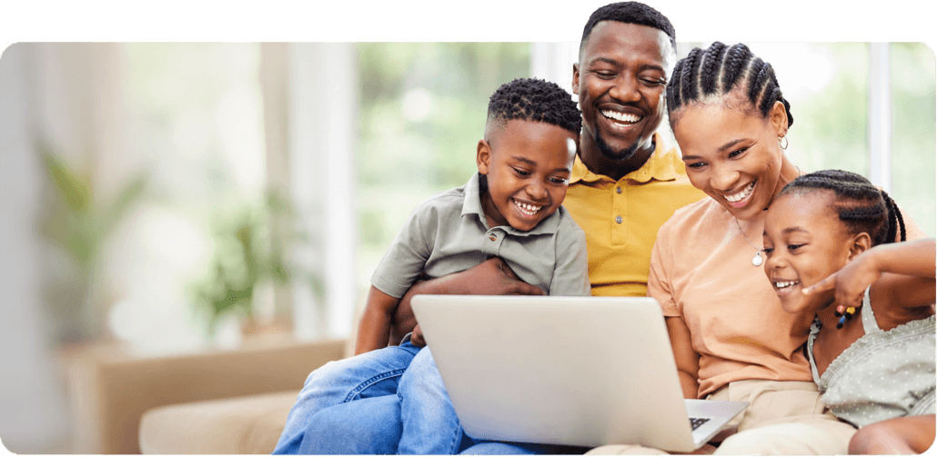 Comunicação escolar digital integrada ao sistema de gestão escolar Diário Escola.